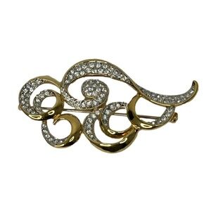 Fifth Avenue Collection Brooch Art Nouveau Style